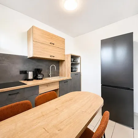 Sk Apartments-modern In *